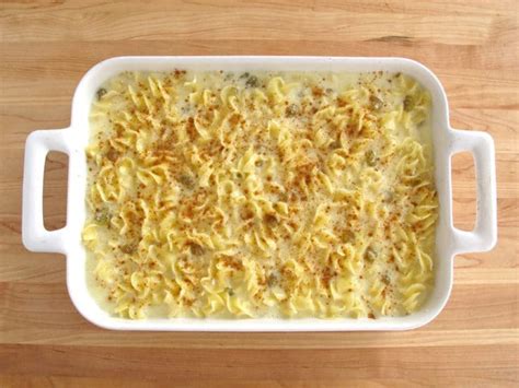 Sweet Lokshen Kugel - Jewish Noodle Pudding