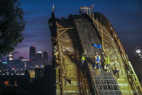 6th Street Bridge: See photos of the viaduct construction - Los Angeles ...