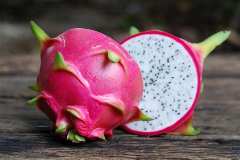 10 Amazing Health Benefits of Dragon Fruit - Live Love Fruit