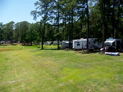 Powell Park Marina and Campground - Lake Sam Rayburn