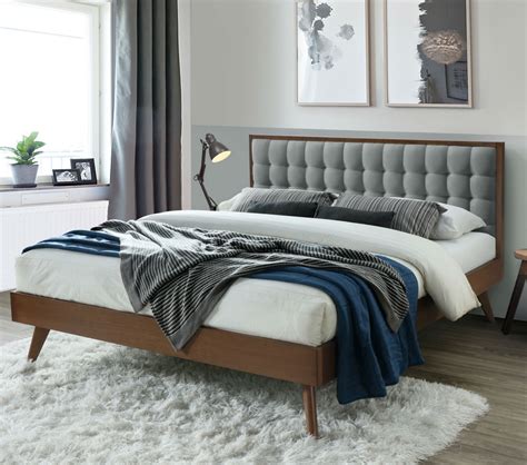 DG Casa Soloman Mid Century Modern Tufted Upholstered Platform Bed ...