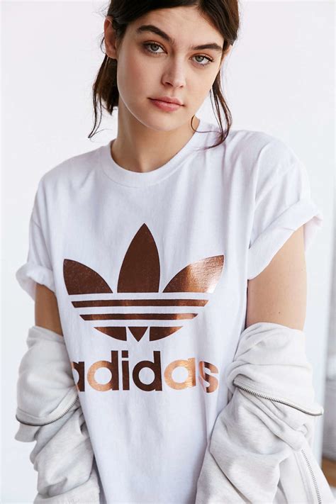 adidas Originals Originals Metallic Logo T-Shirt in White - Lyst