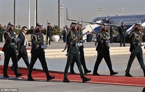 Saudi Arabesque The Uniform of the National Guard of the Kingdom of ...