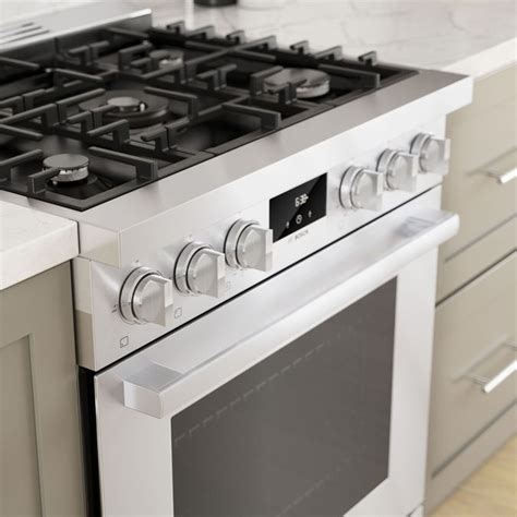 HGS8055UC Gas Freestanding Range | Bosch US