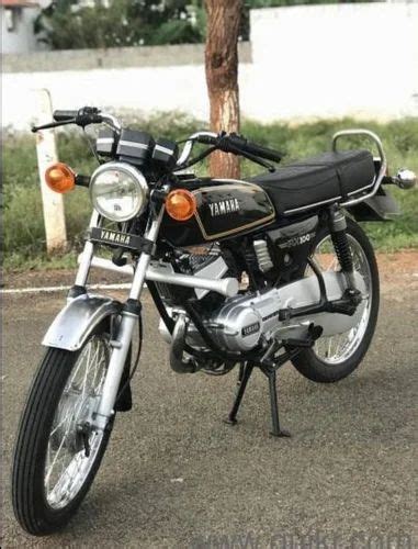 Black Yamaha Rx 100,Versions 1, 1985 at Rs 110000 in Chennai | ID ...