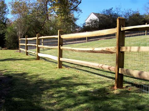 Ranch Style Wood Fence Designs Wood Ranch Rail Fence | Fencing ideas ...