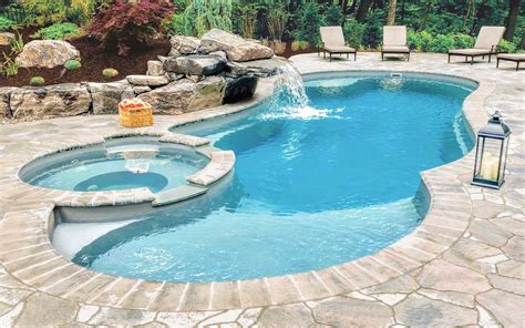 What Is The Best Type Of Pool For My Home?