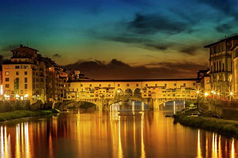 FLORENCE Ponte Vecchio at Sunset Photograph by Melanie Viola