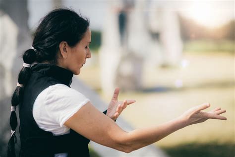 What is Qigong? - HaLé Integrative Health