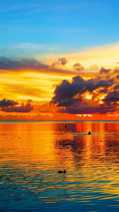 Sunset over Guam, Pacific Ocean photo on Sunsurfer