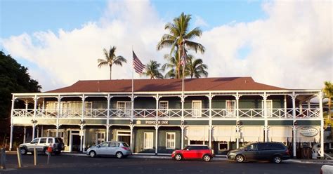 The Pioneer Inn downtown Lahaina Maui, where we met for pupus and a ...