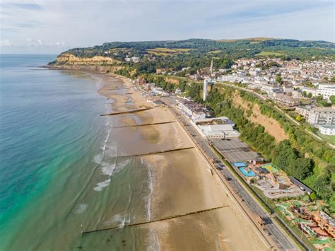 ISLE OF WIGHT: Beaches You Can't Miss (Plus Fabulous Hotels!)