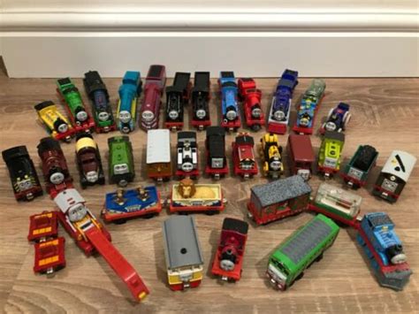 Thomas The Tank Engine Take N Play Over 100 Different TRAIN choice ...