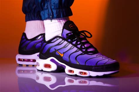 Sauf surprise de dernière minute la Air Max Plus OG Voltage Midnight ...