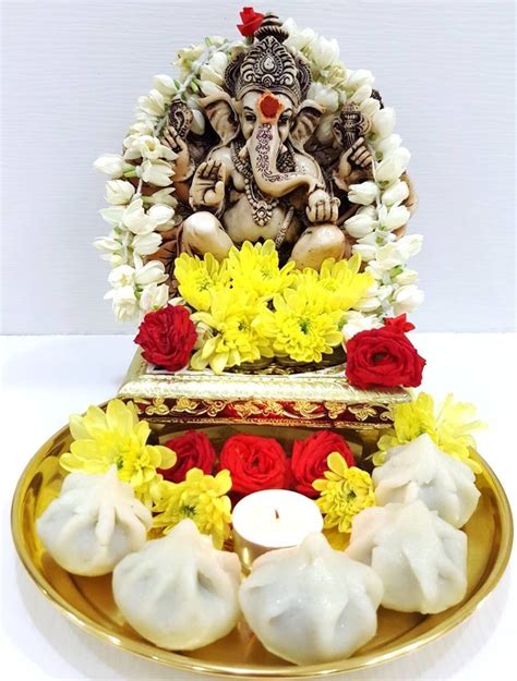 Lord Ganesh | Ganesha rangoli, Lord ganesha paintings, Ganesha