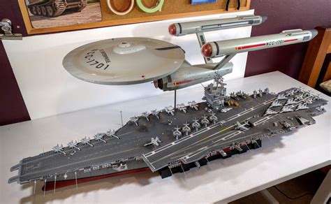 Two 1/350 scale USS Enterprises - Album on Imgur | Star trek naves ...