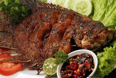 Resep dan Cara Membuat Ikan Bakar Cianjur Sederhana - QUDAPAN