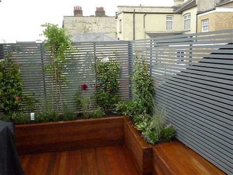 Rooftop Fence Design | Roof garden design, Terrace design, Rooftop ...