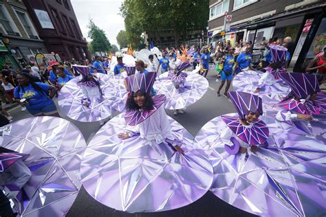 Notting Hill Carnival reaches colourful climax | The Independent