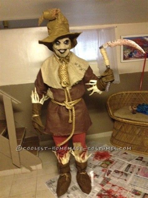 Scary Scarecrow Costume | Scary scarecrow costume, Homemade halloween ...