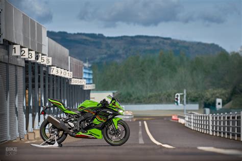 Four Banger Blast: Why the New Kawasaki Ninja ZX-4RR Matters | Bike EXIF