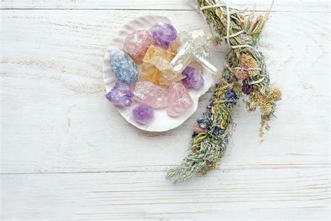 Celestite Crystal: Meaning and Properties | Conscious Items