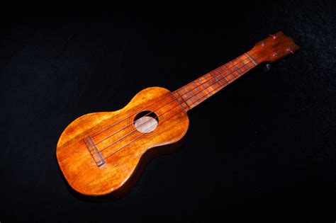 Ukulele Friend 1916 K. Kamaka 'Cigar Band' Ukulele - Ukulele Friend