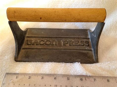 Cast Iron Bacon Press