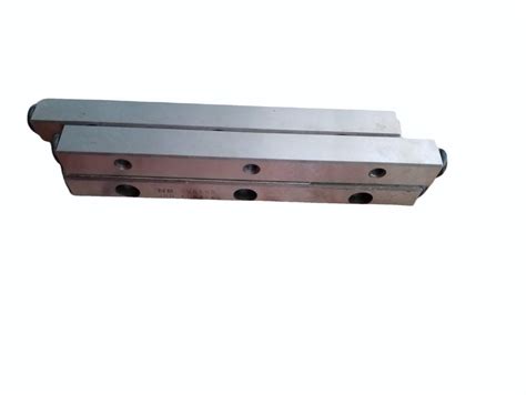 Linear Guides at Best Price in India