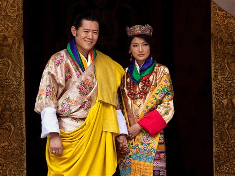 Royal wedding in Bhutan - Photo 1 - Pictures - CBS News