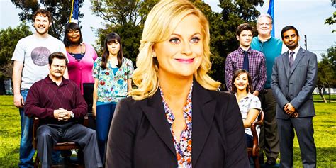 How Parks & Rec Saved Leslie Knope's Character In Season 2