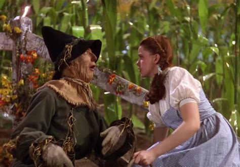 25 Wonderful and Weird Behind-The-Scenes Facts About The Wizard Of Oz ...