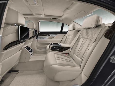 2016 BMW 7 Series: Cabin Technology and Luxury | Bmw 7 series, Luxury ...