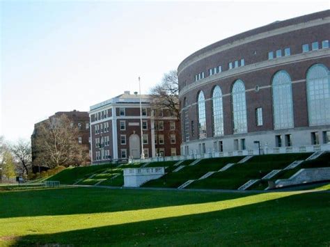 Top 11 Best Liberal Arts Colleges & Universities [2019-2020 Rankings]