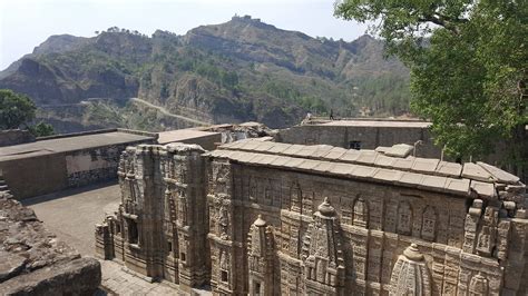 Kangra Fort- History, Timing, Architecture, Entry Fee, Major Attraction ...