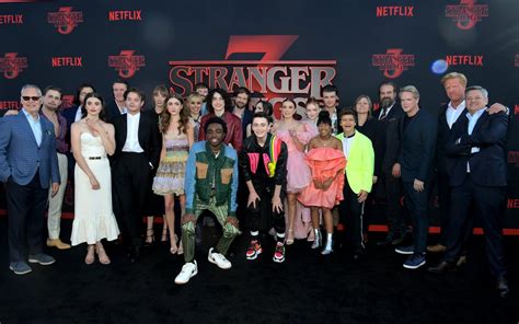 Stranger Things Season 4 New and Returning Cast | POPSUGAR Entertainment