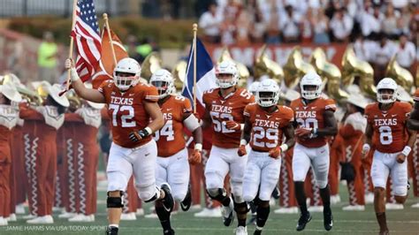 UT-Austin football players demand school song changed due to racist ...