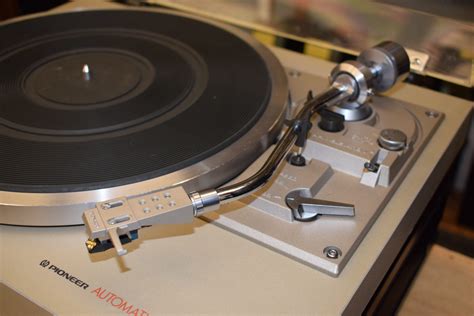 Pioneer Turntable - Model: PL-514 | Vintage Audio Exchange