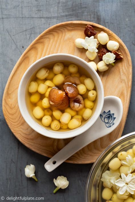 Lotus Seed Sweet Soup with Longan - Delightful Plate