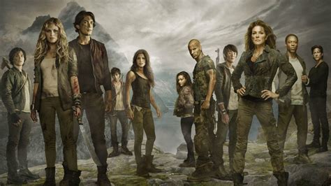 'The 100' Cast & Creator React to Series Ending With Season 7 (PHOTOS)