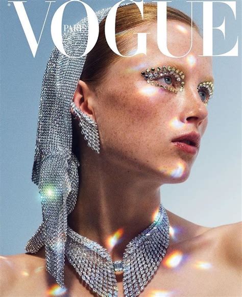 Pin by Studio Thrifty Four on Inspo | Vogue magazine covers, Vogue ...