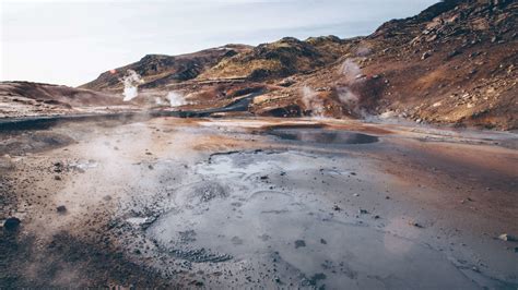 Ultimate Guide to Landmannalaugar - Northbound.is