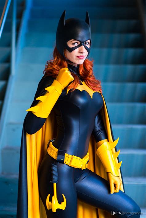 Batgirl // WonderCon 2017 | Costumi di carnevale, Idee cosplay, Supereroi