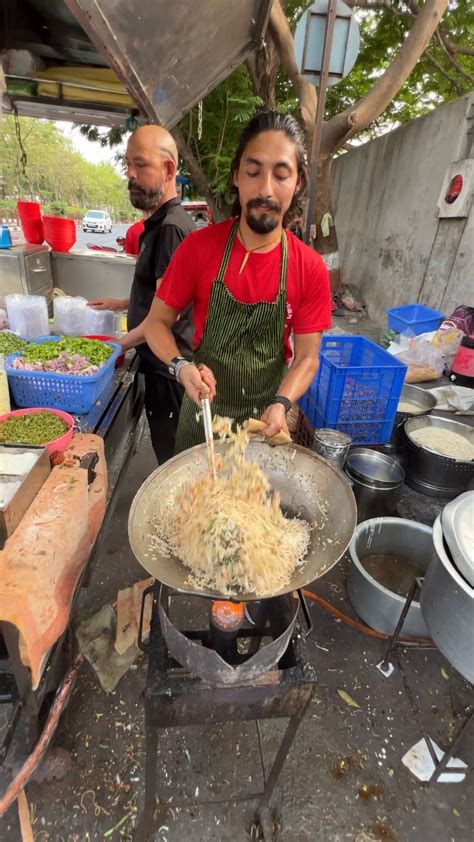 Nepal's Jack Sparrow Makes Fried Rice on Surat Street | Surat Street ...