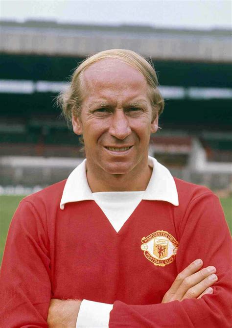 Bobby Charlton of Man Utd in 1972. | Bobby charlton, Manchester united ...