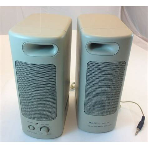 Multi-Media Amplified Speakers for Computer, Portable for MP3 Player ...