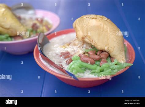 Cendol durian hi-res stock photography and images - Alamy