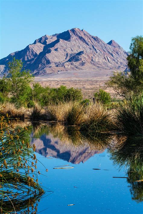 Frenchman Mountain Reflection - Frenchman Mountain Reflection Henderson ...