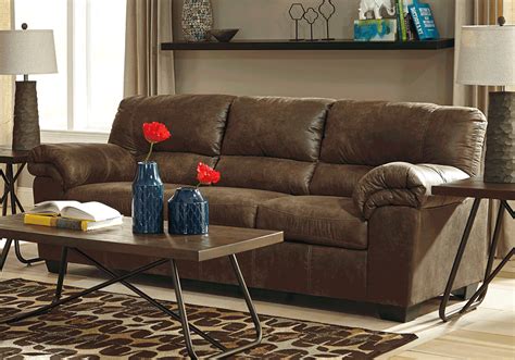 Bladen Coffee Sofa | Cincinnati Overstock Warehouse