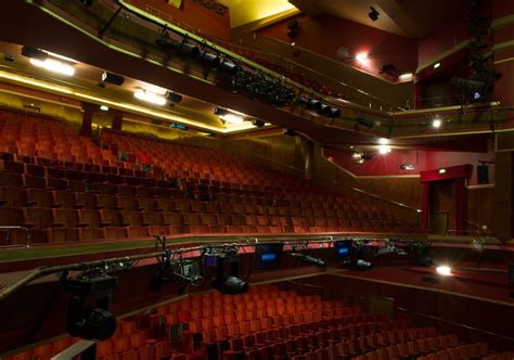 UK – London – Adelphi Theatre – Theatrecrafts.com